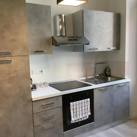Apartament Ingrid Corso Mombello