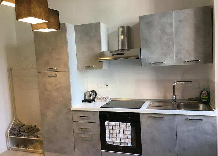 Ingrid Corso Mombello Apartman *